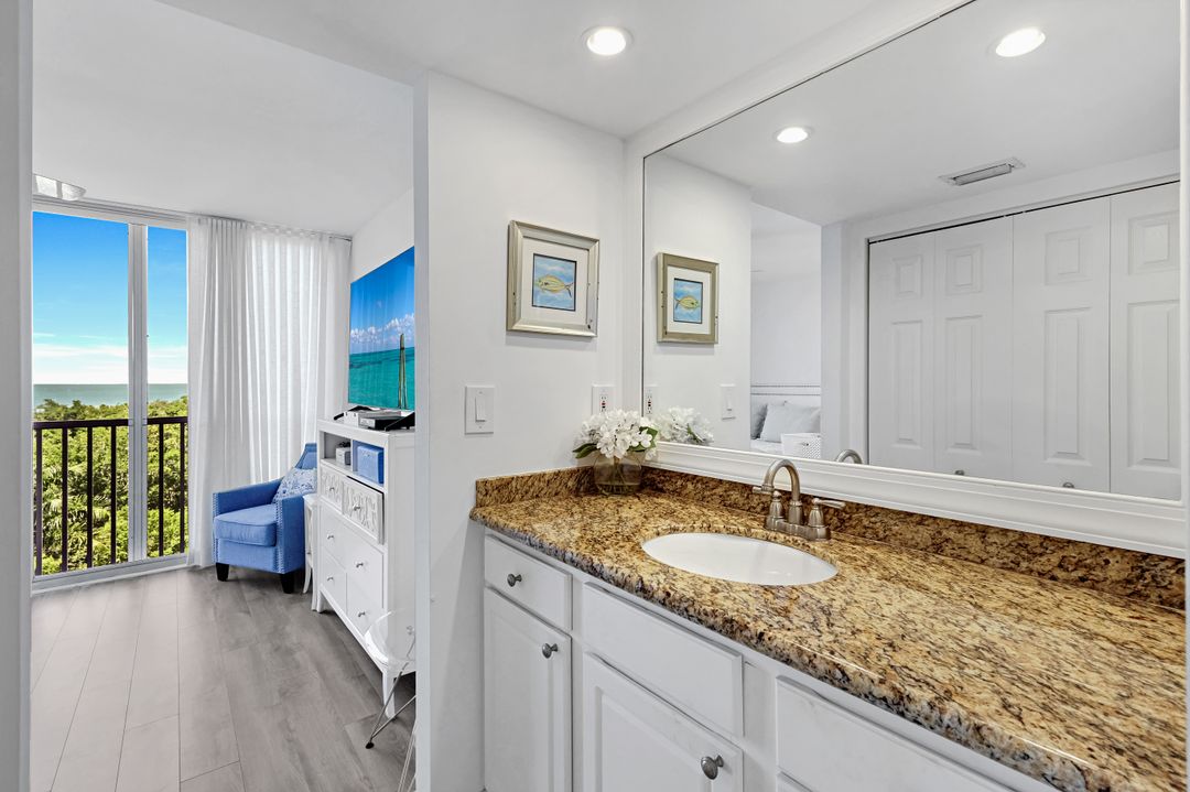 5 Bluebill Ave #505-605, Naples, FL 34108