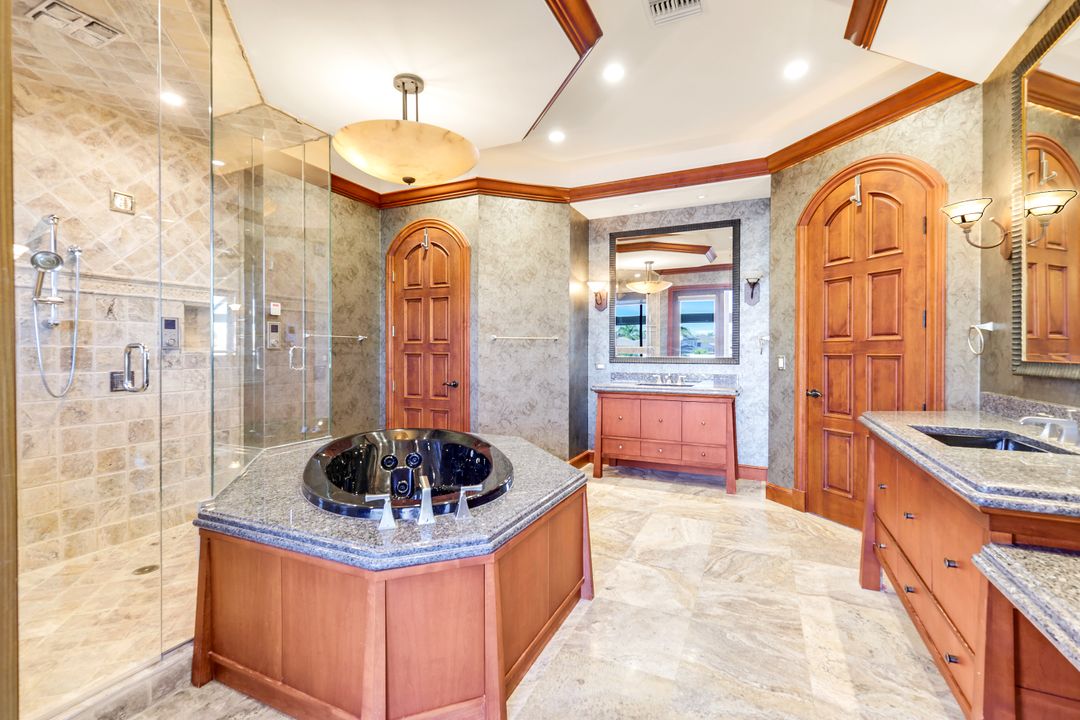 1433 SW 57th Terrace, Cape Coral, FL 33914