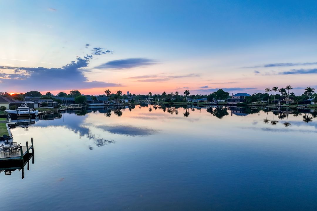 4530 Vinsetta Ave, North Fort Myers, FL 33903