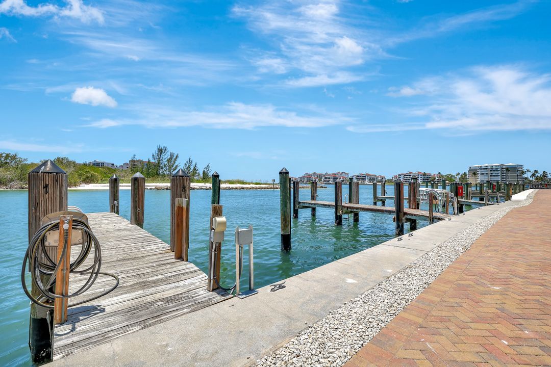 1206 Edington Pl #D-304, Marco Island, FL 34145