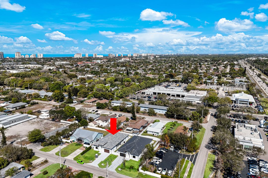 1381 Trail Terrace Dr, Naples, FL 34103