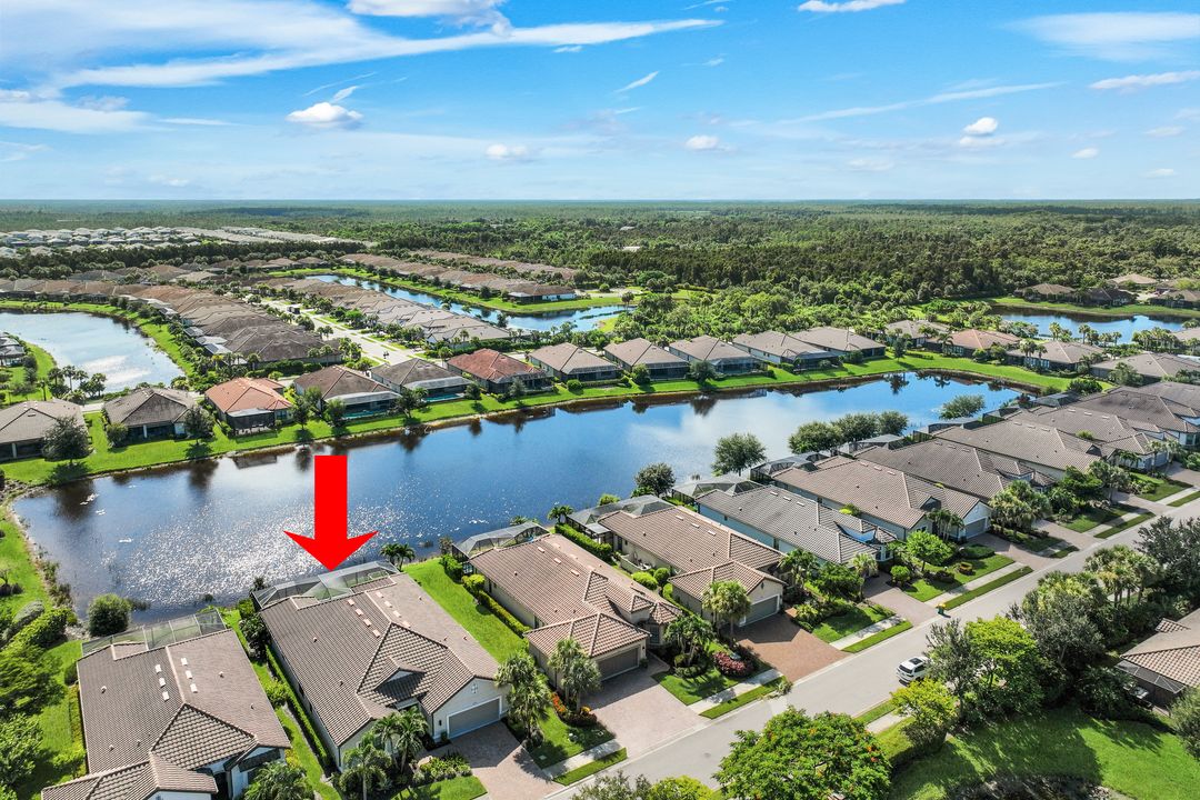 8362 Viale Cir, Naples, FL 34114