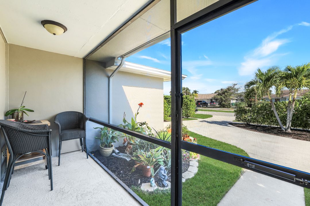 1237 Jamaica Rd, Marco Island, FL 34145