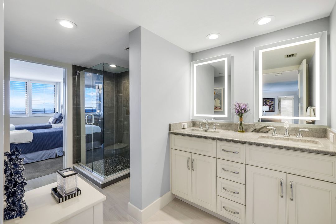 5601 Turtle Bay Dr #1802, Naples, FL 34108