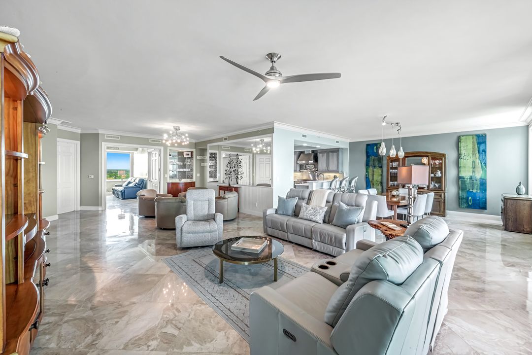 275 Indies Way #1603, Naples, FL 34110