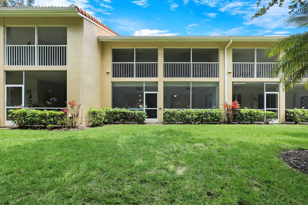 2350 Hidden Lake Ct #2511, Naples, FL 34112