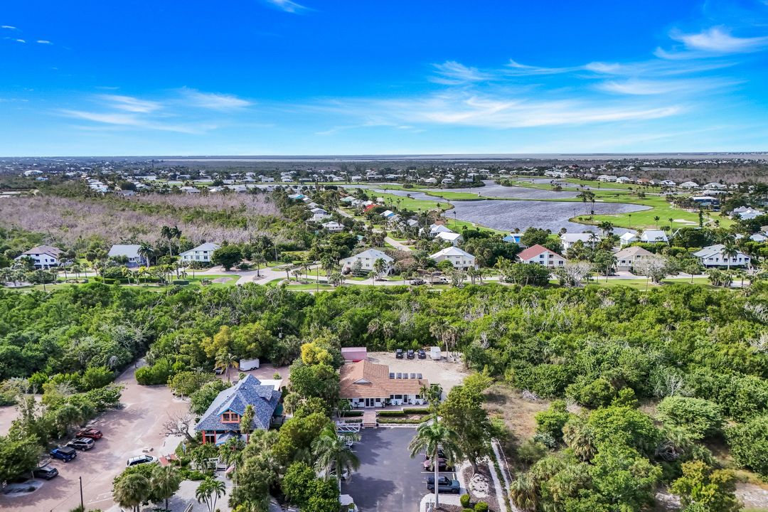 1177 Causeway Blvd, Sanibel, FL 33957