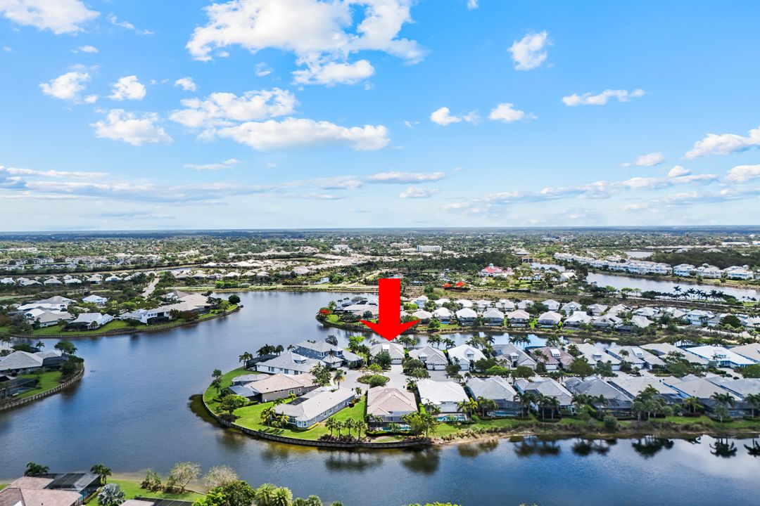 6460 Pembroke Wy, Naples, FL 34113