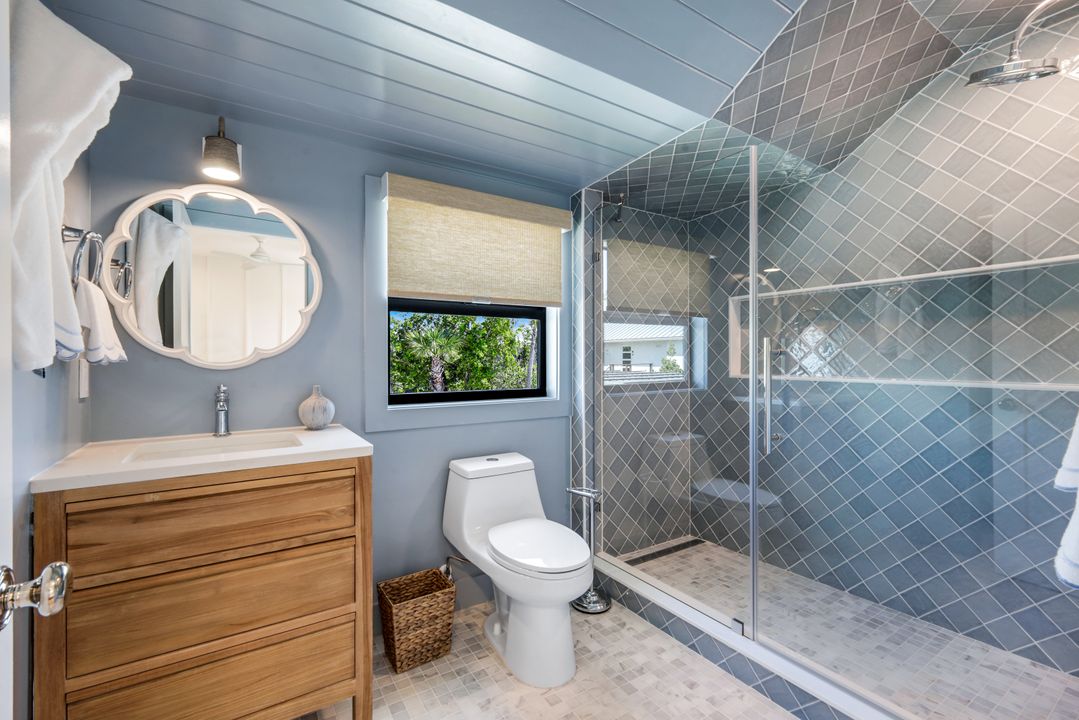 24 Beach Homes, Captiva, FL 33924
