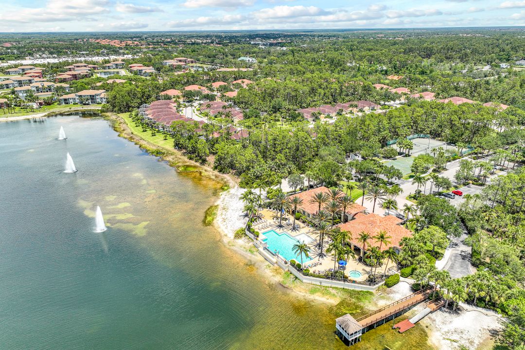 1902 Tarpon Bay Dr N  #101, Naples, FL 34119