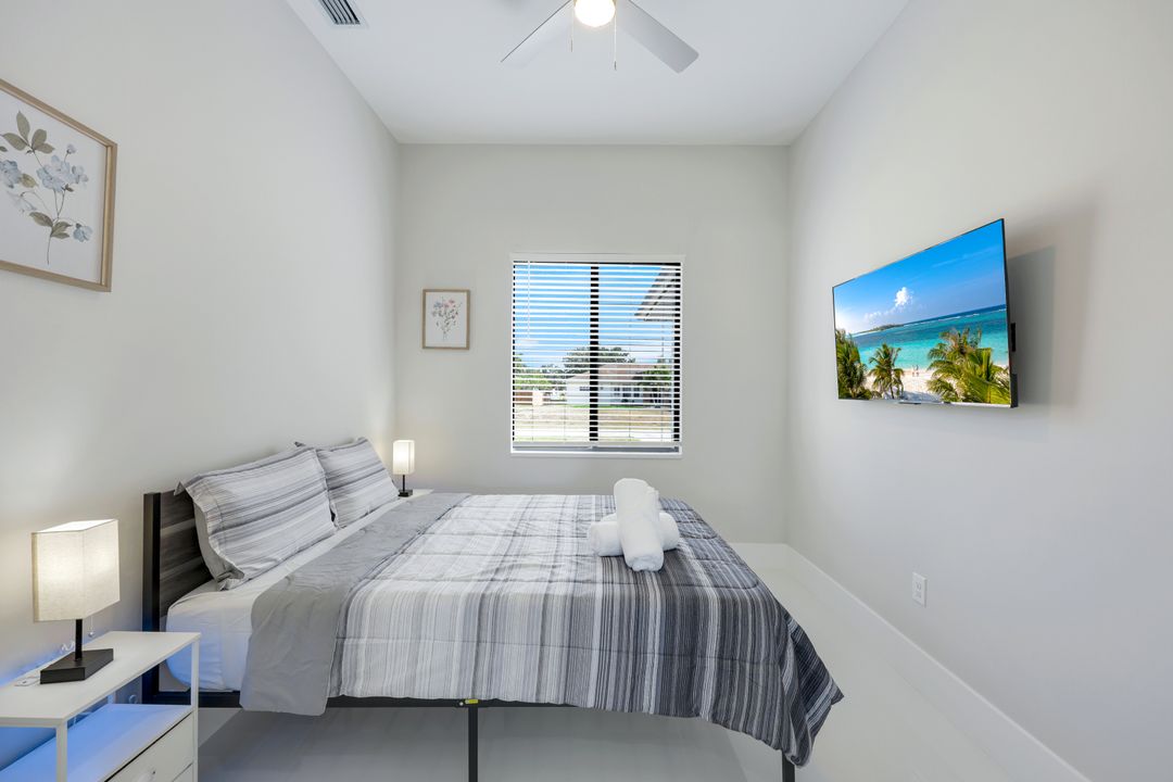 5128 Baron St, Lehigh Acres, FL 33971