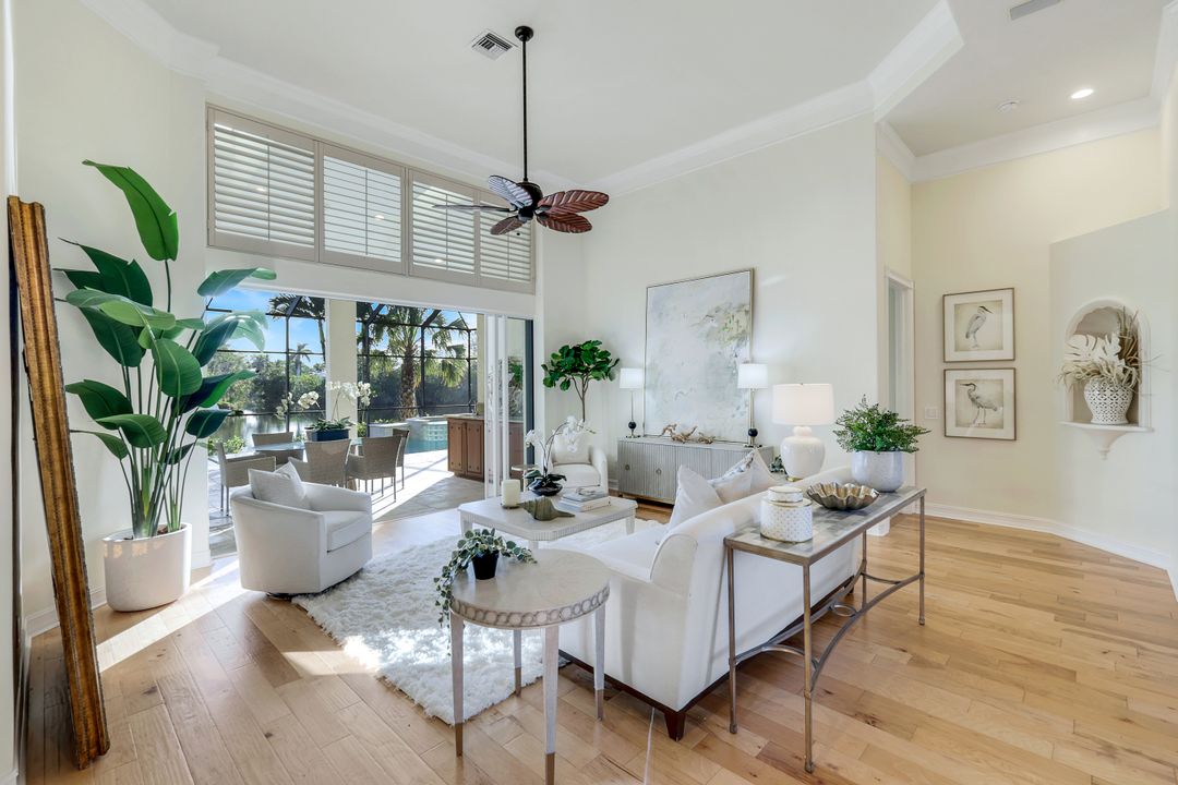 4574 Lighthouse Ln, Naples, FL 34112