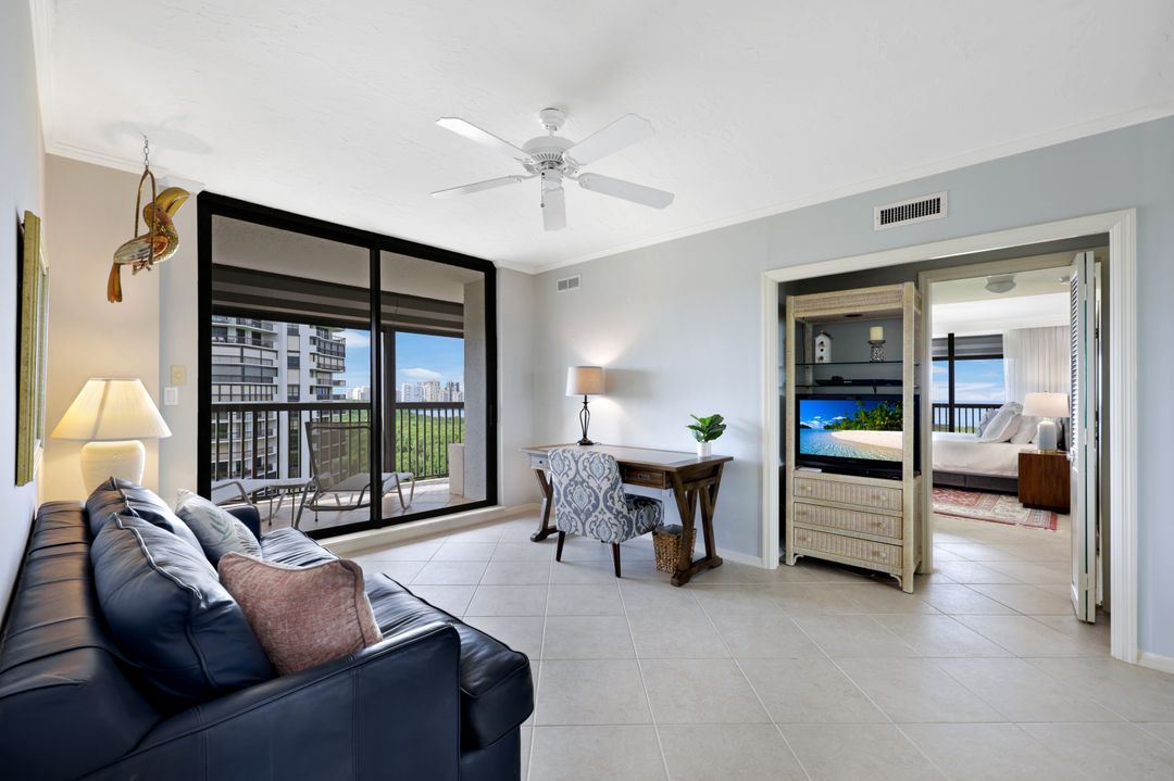6075 Pelican Bay Blvd #1101, Naples, FL 34108