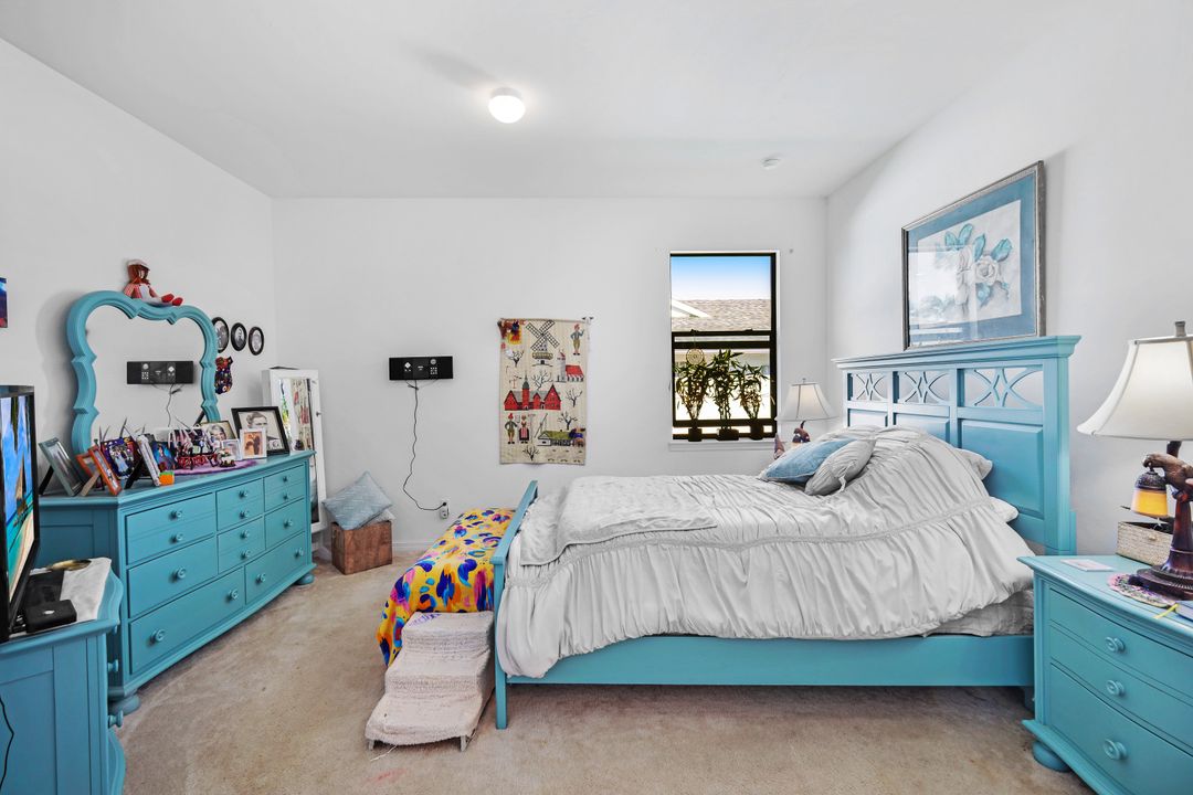 509 SW 28th St, Cape Coral, FL 33914