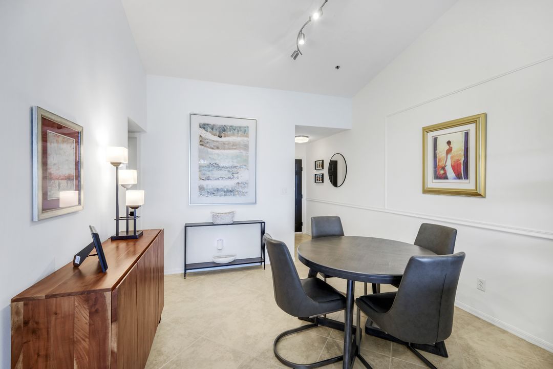 4130 Bayhead Dr #303, Bonita Springs, FL 34134