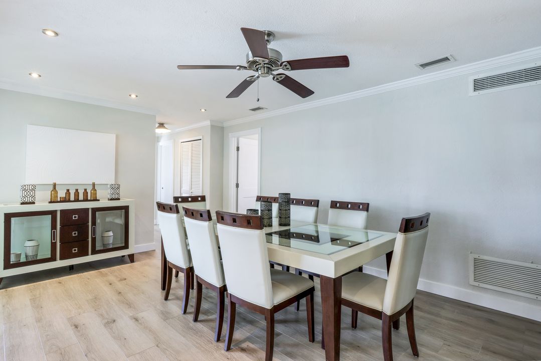 5205 Savoy Ct, Cape Coral, FL 33904