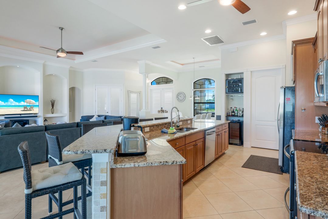 4418 SW 10th Ave, Cape Coral, FL 33914