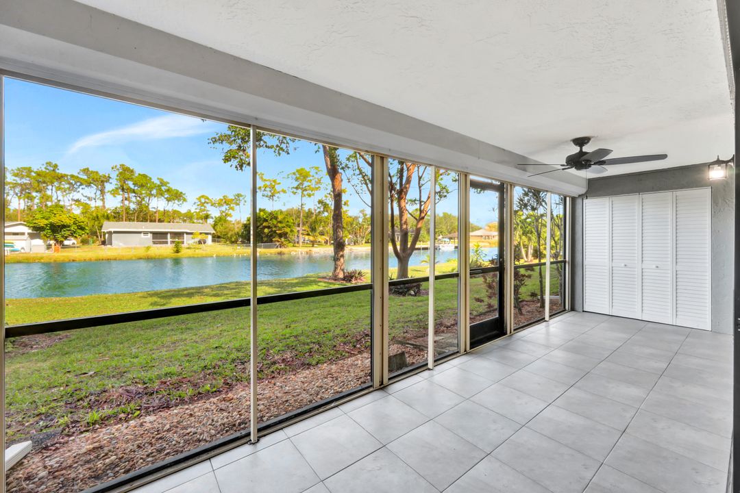 1227 Commonwealth Cir, Naples, FL 34116
