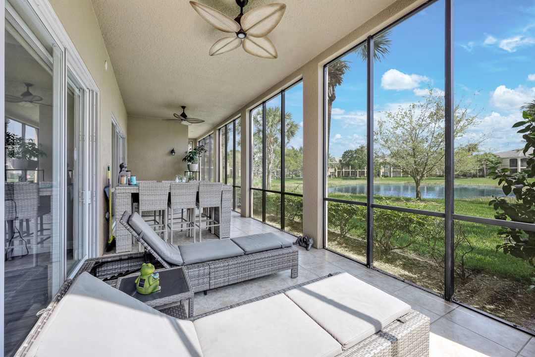 3093 Aviamar Cir #104, Naples, FL 34114
