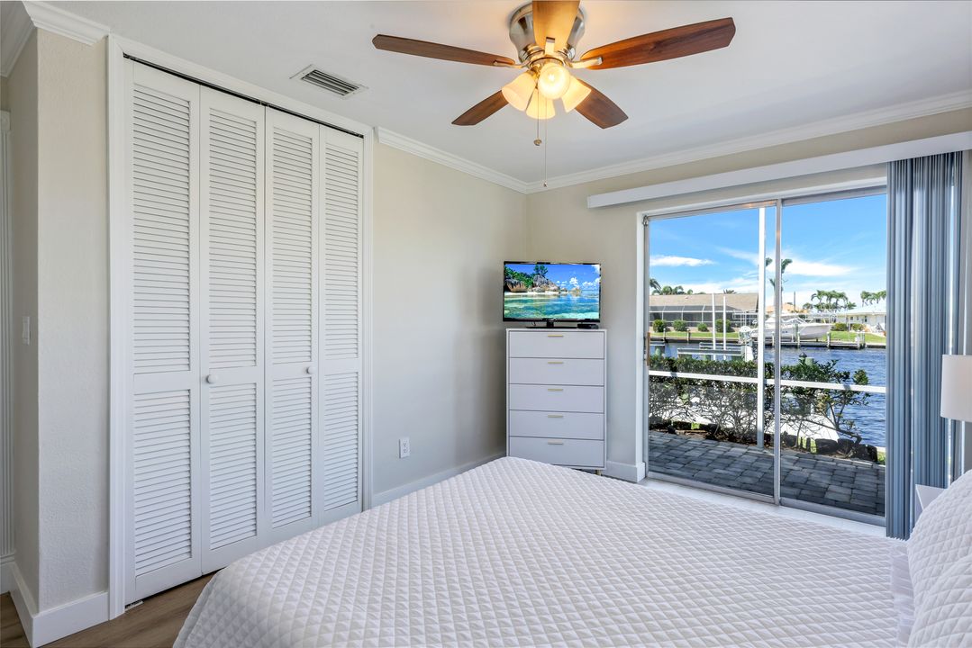 5205 Savoy Ct, Cape Coral, FL 33904