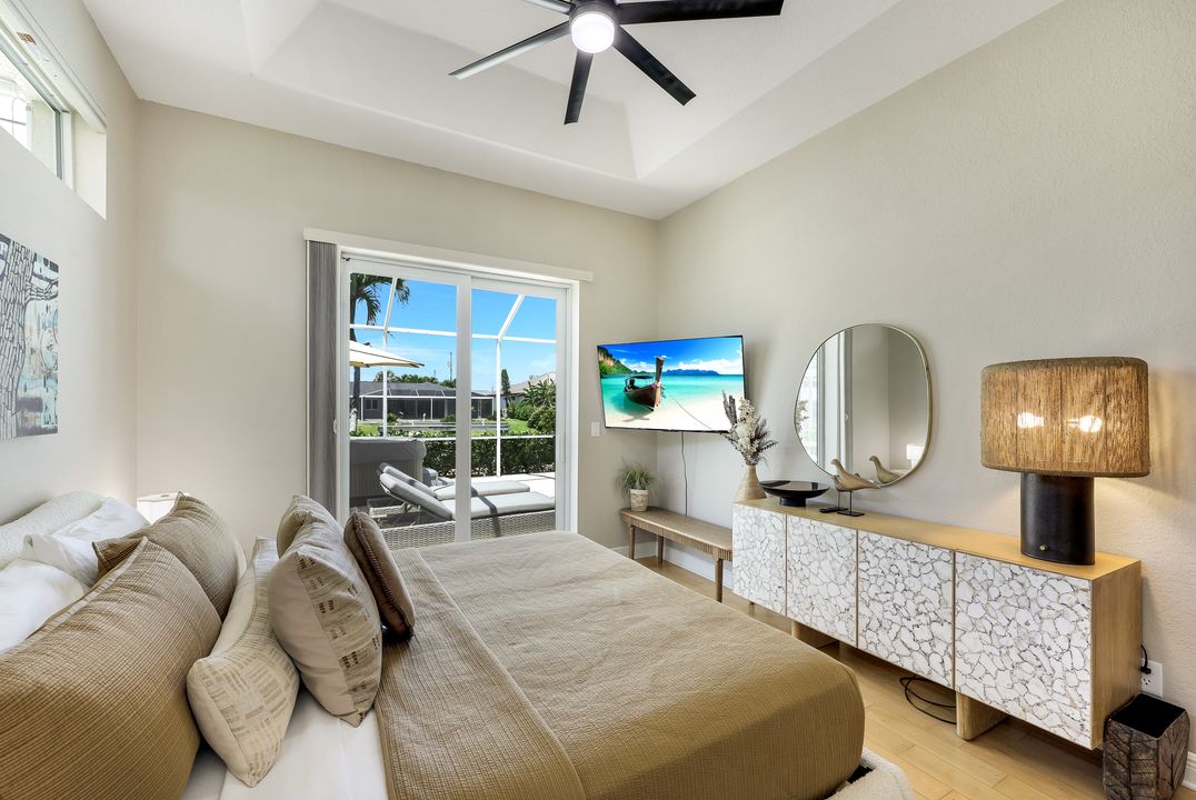 3710 SE 18th Pl, Cape Coral, FL 33904