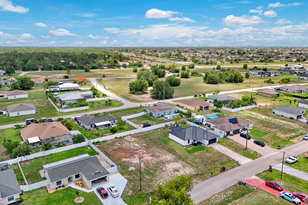 3205 NW 2nd Pl, Cape Coral, FL 33993
