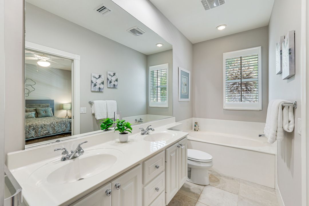 15400 Almaco Cir, Bonita Springs, FL 34135