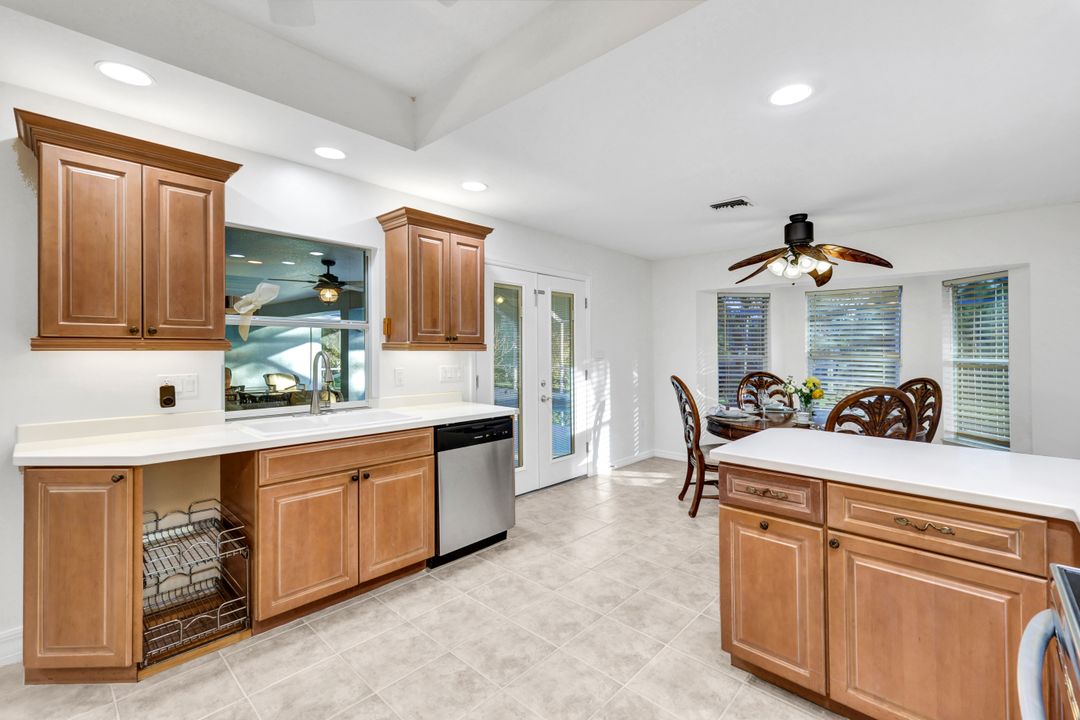 3332 White Blvd, Naples, FL 34117