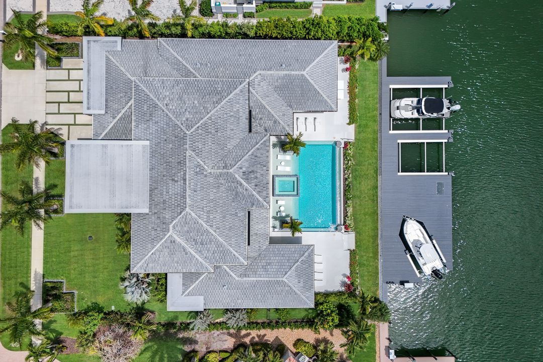 1631 Collingswood Ct, Marco Island, FL 34145