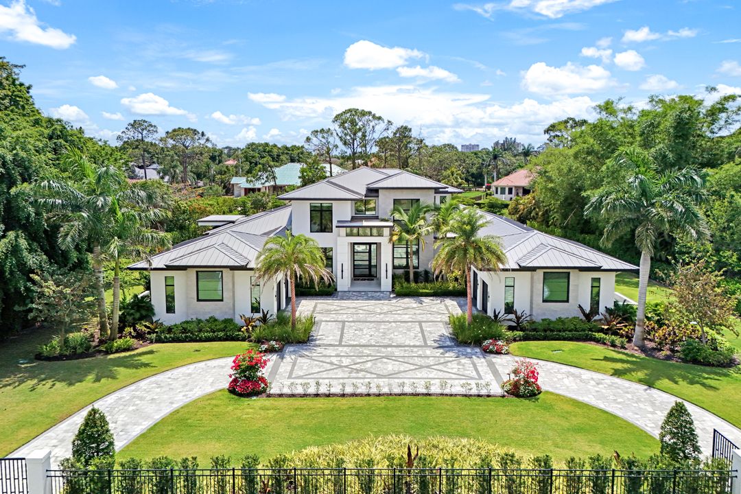 493 Carica Rd, Naples, FL 34108