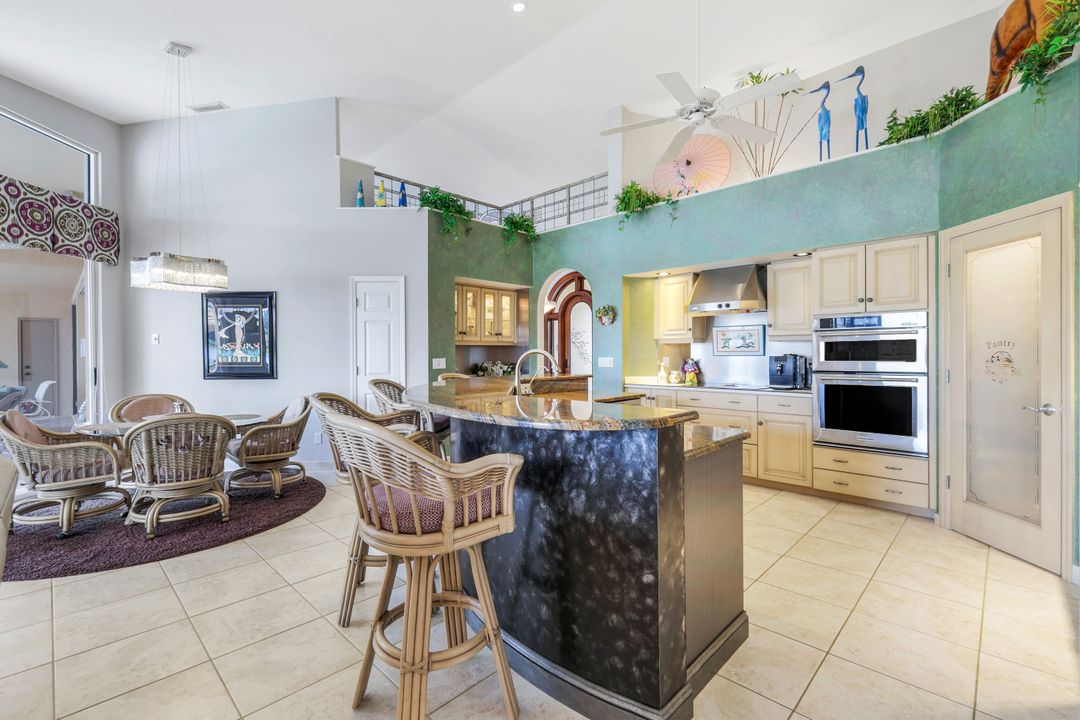 3760 Lakemont Dr, Bonita Springs, FL 34134