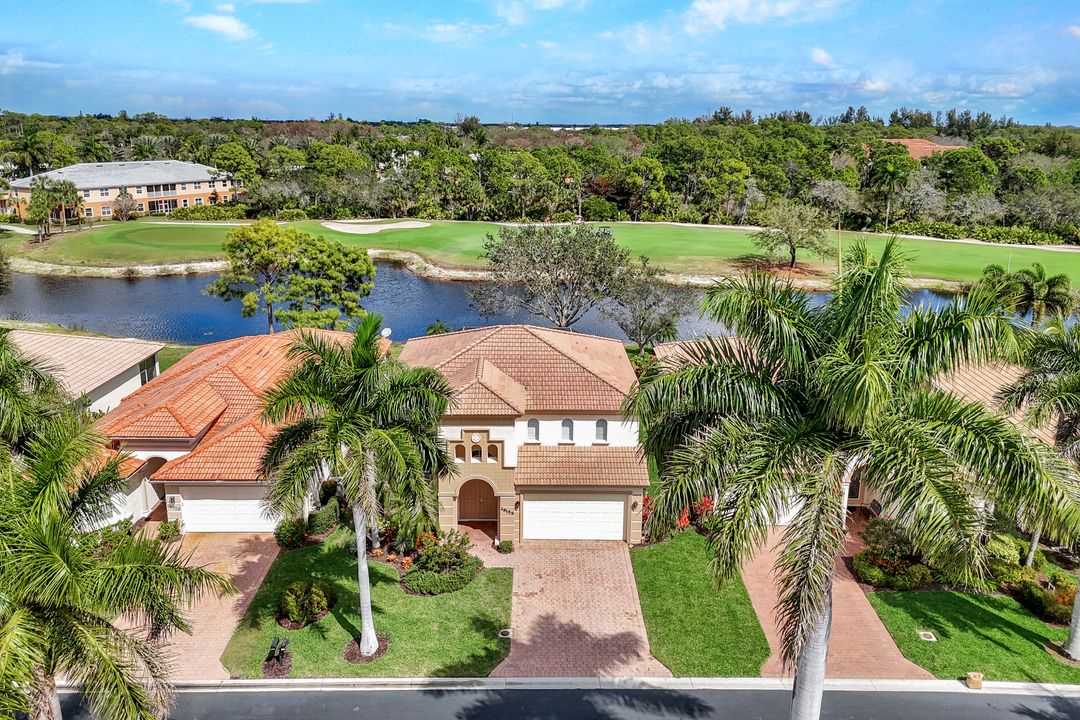 28159 Robolini Ct, Bonita Springs, FL 34135