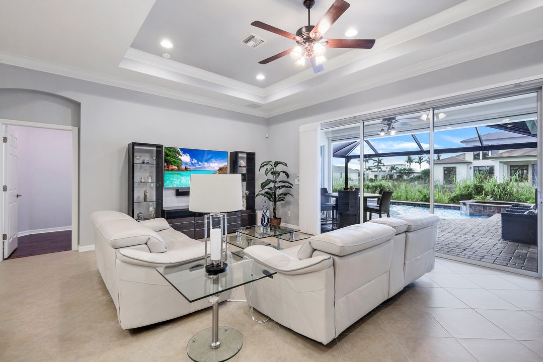 8666 Sumner Ave, Fort Myers, FL 33908