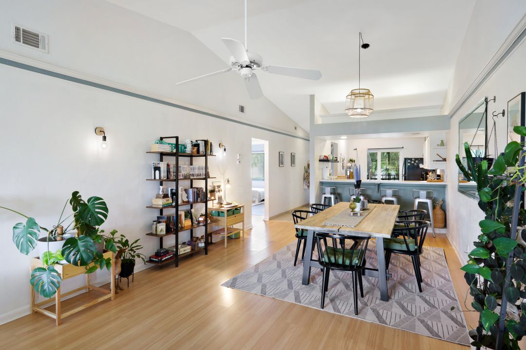 4038 Northlight Dr #1506, Naples, FL 34112