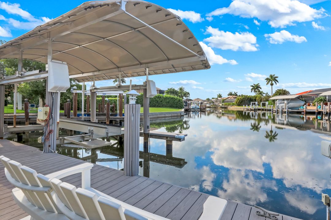 1771 Hummingbird Ct, Marco Island, FL 34145