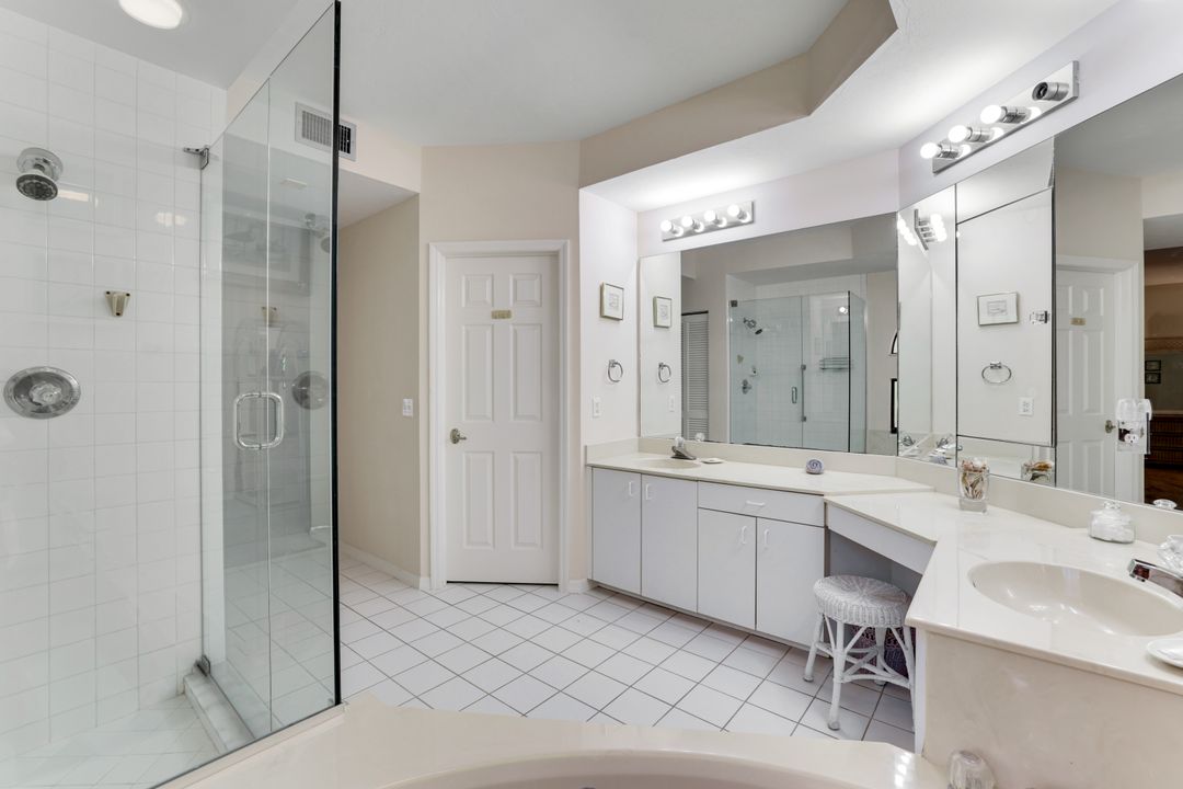 6510 Valen Way #205, Naples, FL 34108