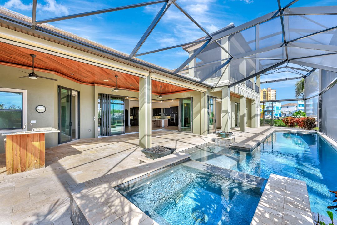 5817 Harbour Cir, Cape Coral, FL 33914