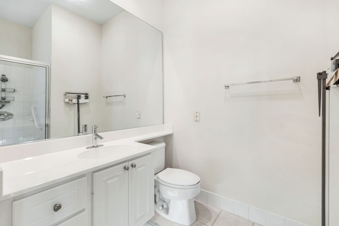 5129 Inagua Way, Naples, FL 34119