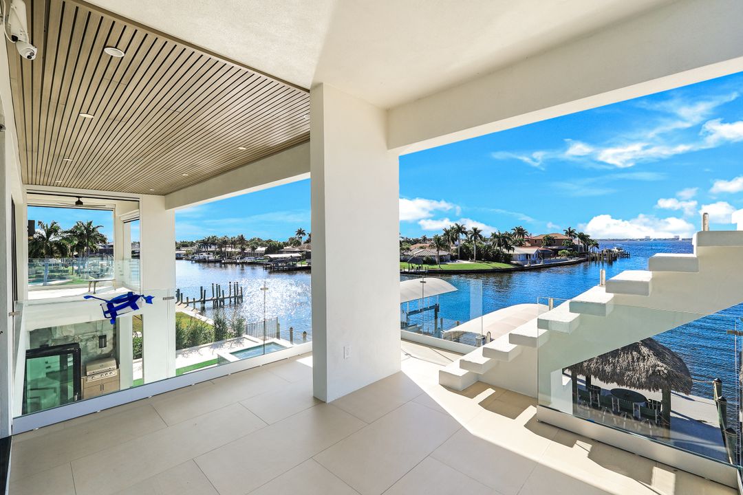 5384 Colonade Ct, Cape Coral, FL 33904