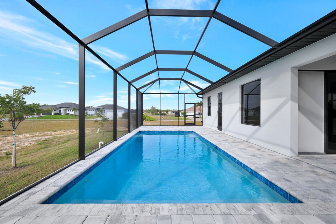 3840 NW 43rd Pl, Cape Coral, FL 33993