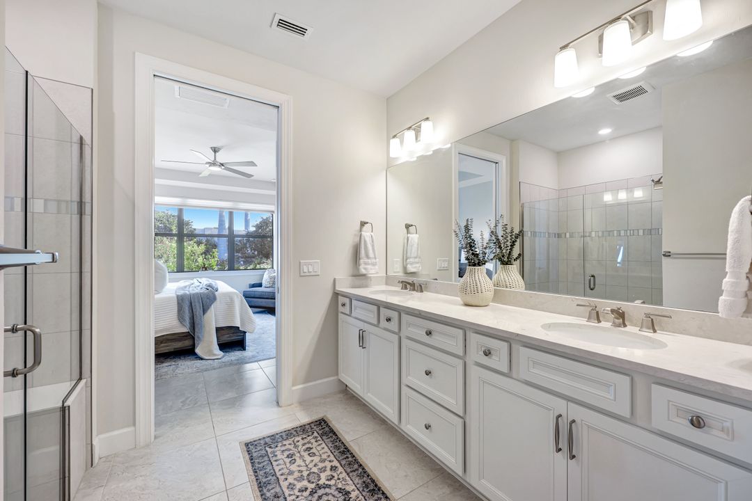 12240 Canal Grande Dr, Fort Myers, FL 33913