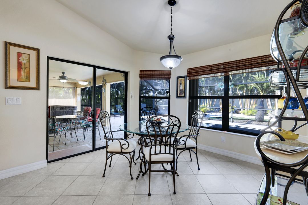 1513 SW 43rd Ln, Cape Coral, FL 33914