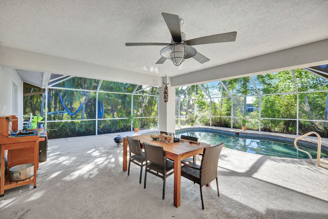 9032 Irving Rd, Fort Myers, FL 33967