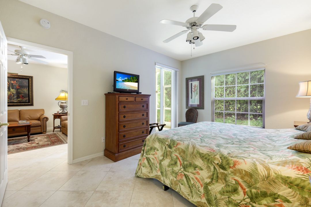 823 Tanbark Dr #103, Naples, FL 34108