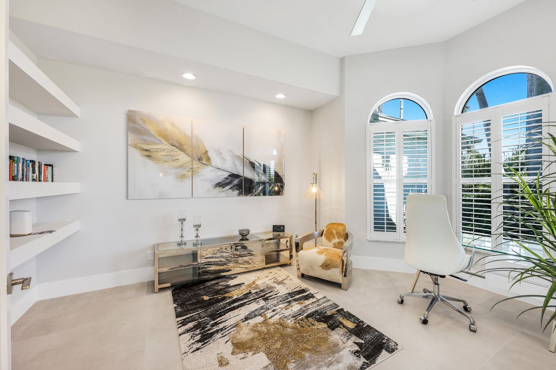 3624 Surfside Blvd, Cape Coral, FL 33914