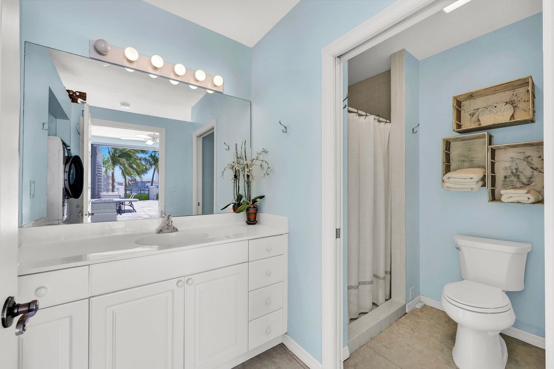 400 Flagship Dr #Cabana 107, Naples, FL 34108