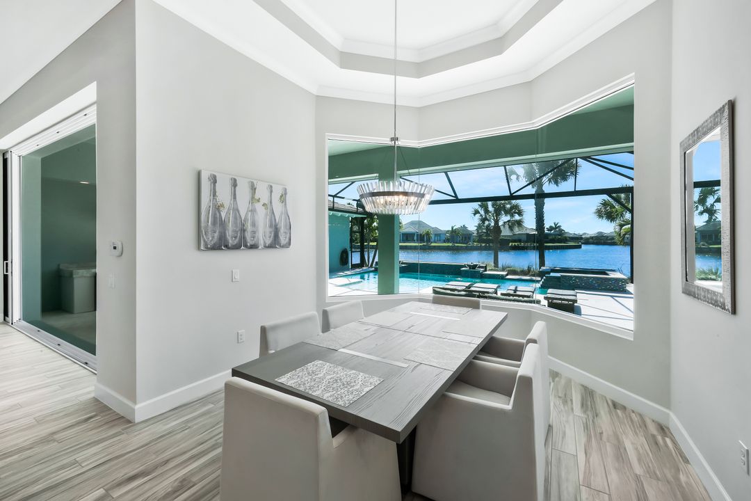 6072 Lucaya Wy, Naples, FL 34112