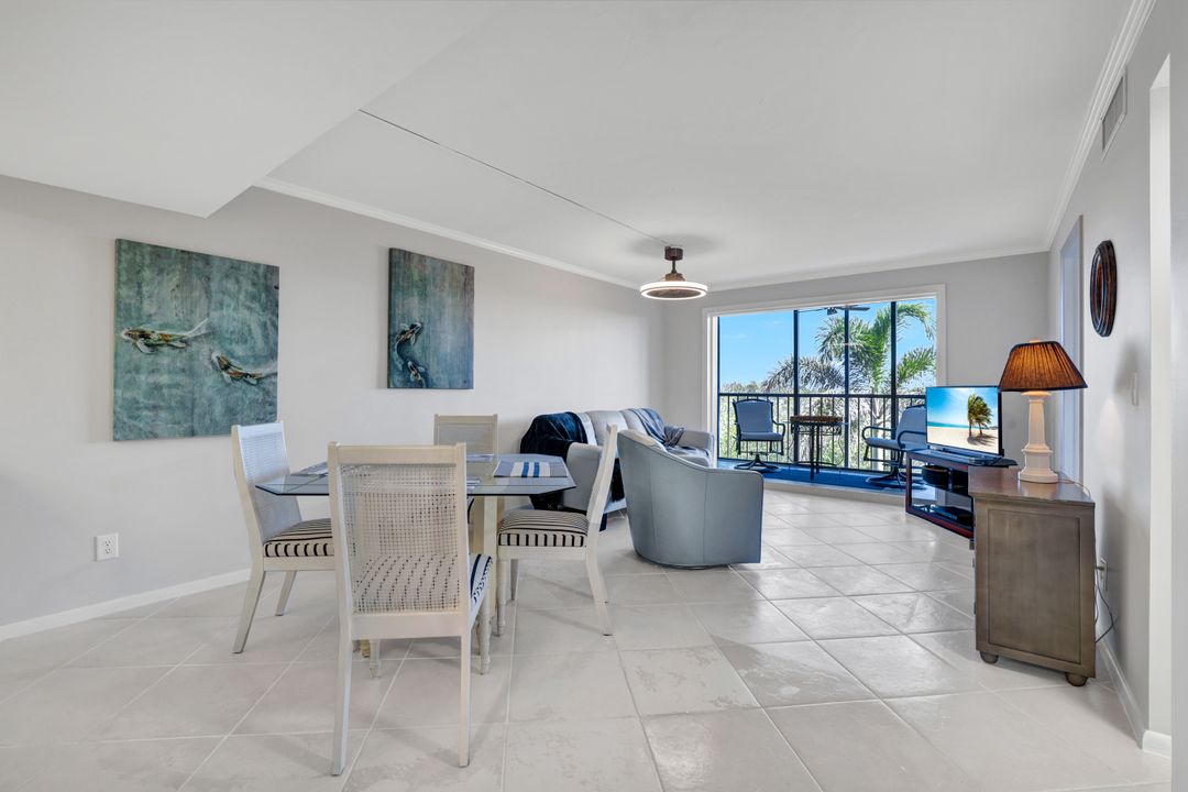 5220 Bonita Beach Rd SW #204, Bonita Springs, FL 34134