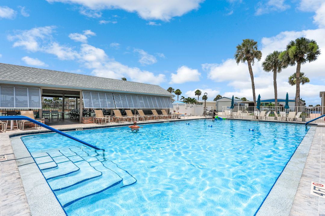 17841 Peppard Dr, Fort Myers Beach, FL 33931