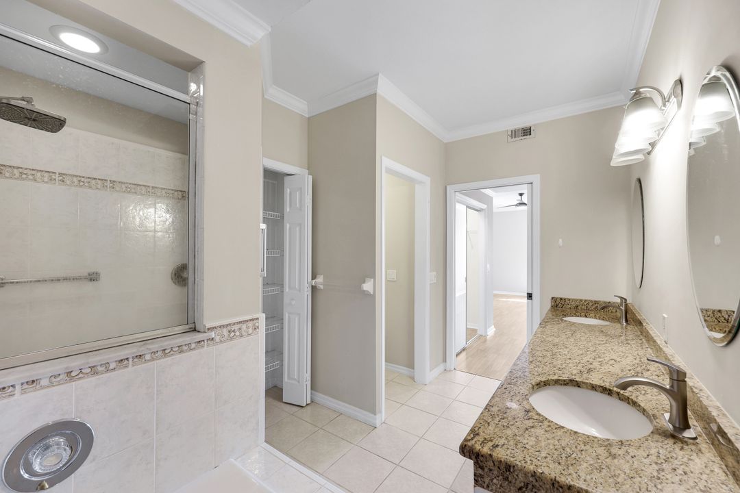 7756 Gardner Dr #102, Naples, FL 34109